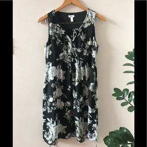 Thyme - Maternity chiffon dress _super cute